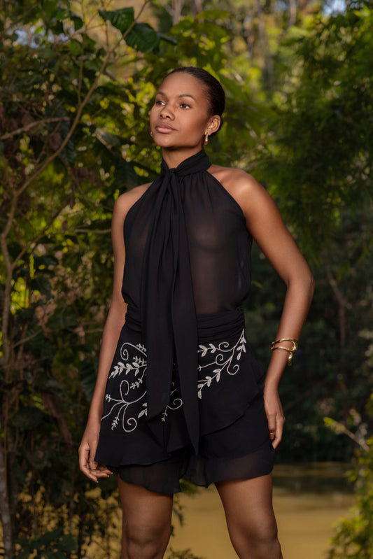 CAMISA FRENTE ÚNICA GRAMADO - Preto e Branco