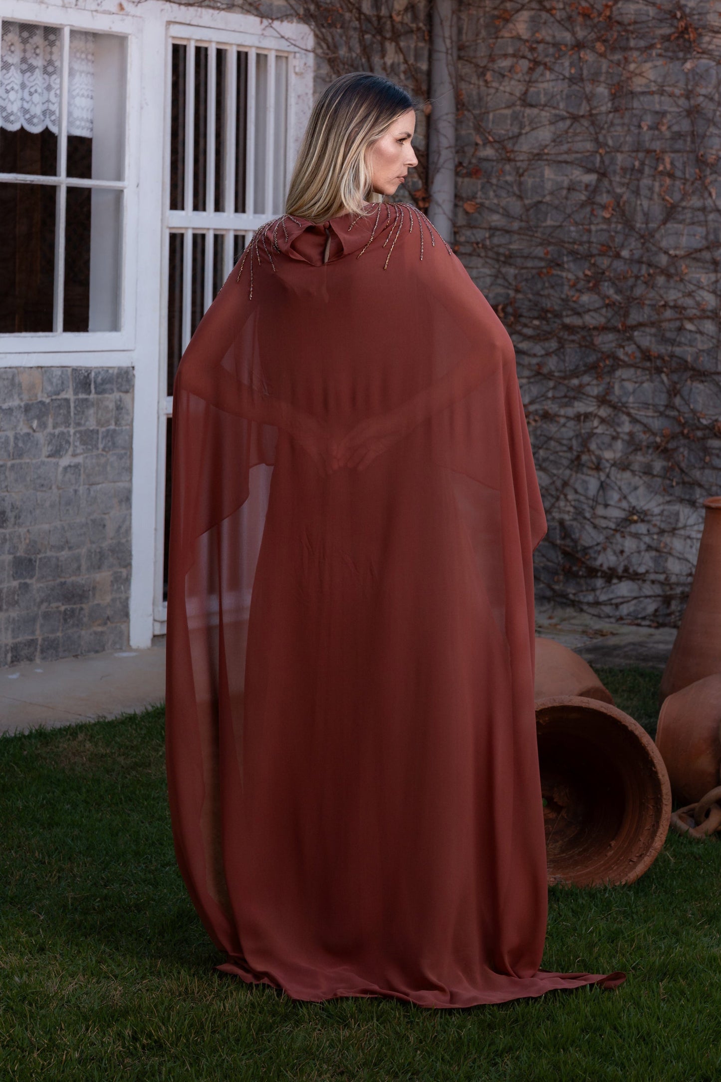 VESTIDO ANTIBES - Mocha Mousse