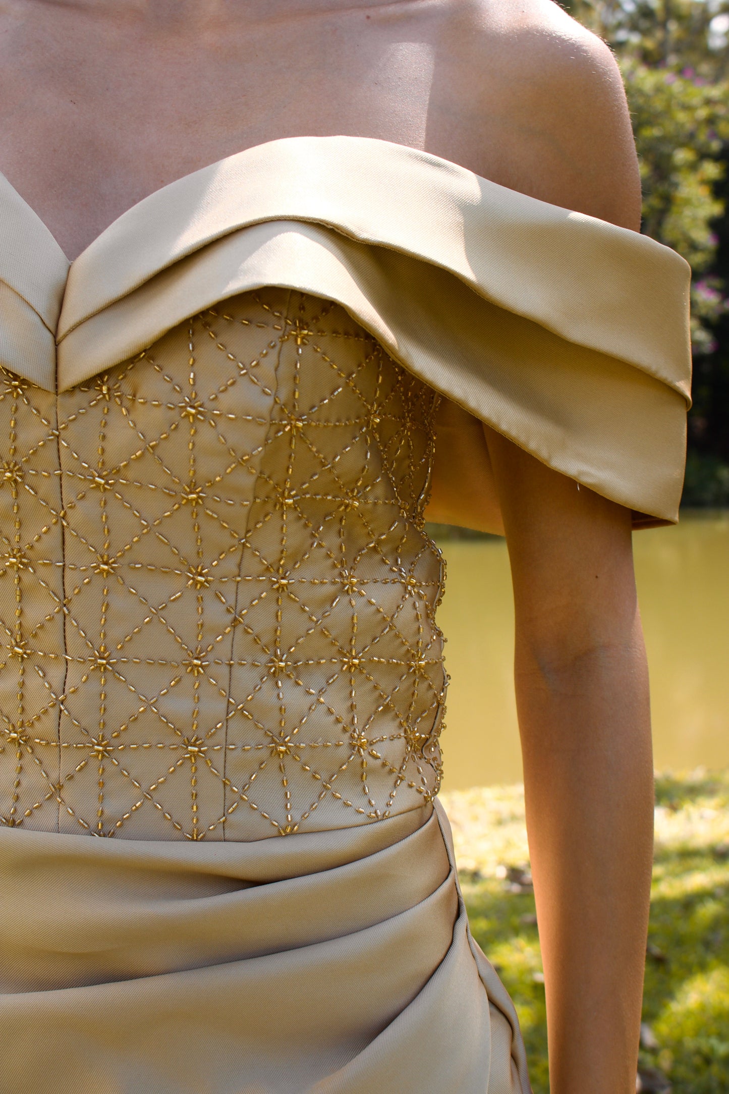VESTIDO MONTREUIL - Dourado